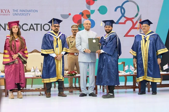 Ajeenkya DY Patil University Organizes Eighth Annual Graduation Ceremony<br>