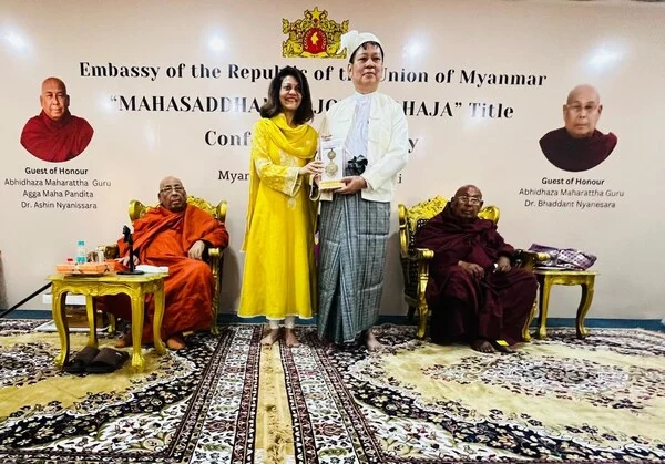 Dr Rashmi Saluja conferred the International Buddha Peace Award by the Myanmar Embassy