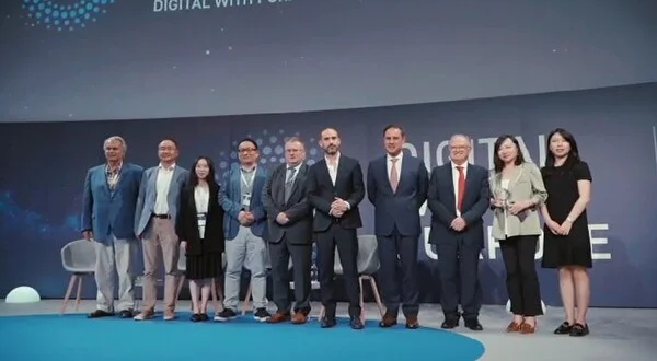 Huawei Wins Digital with Purpose Award for Salmon Protection Solution in Norway