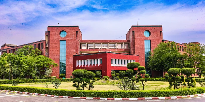 10 Reasons Why Divya Jyoti Ayurvedic Medical College and Hospital is Considered One of the Top Private Colleges for BAMS in UP<br>