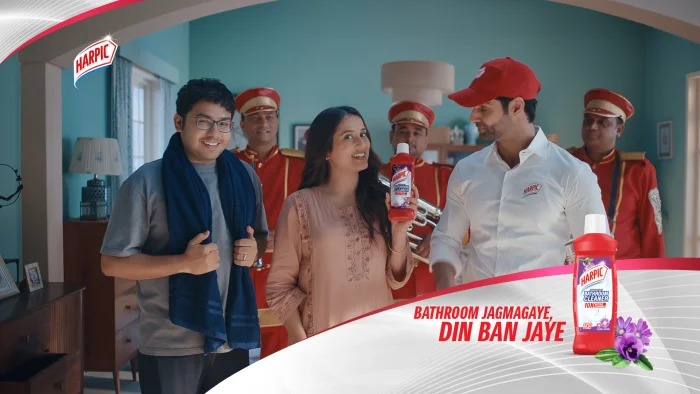 Harpic Launches ‘Bathroom Jagmagaye Toh Din Ban Jaaye’ Campaign<br>