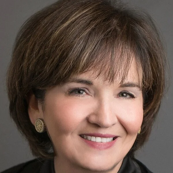 Betty Thompson Advocates Workforce Reskilling and AI Integration at SHRM India Annual Conference 2024