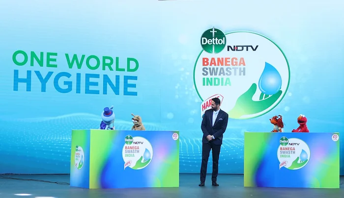 Dettol Banega Swasth India Celebrates World Toilet Day with Muppets KK Kitanu and Neela Jadugar<br>