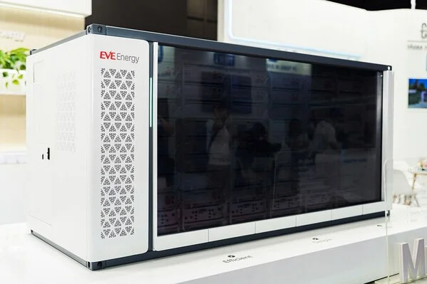 EVE Energy Made a Stunning Appearance at Solartech Indonesia 2025, Supporting Indonesia's Energy Transformation with Comprehensive Energy Storage Solutions