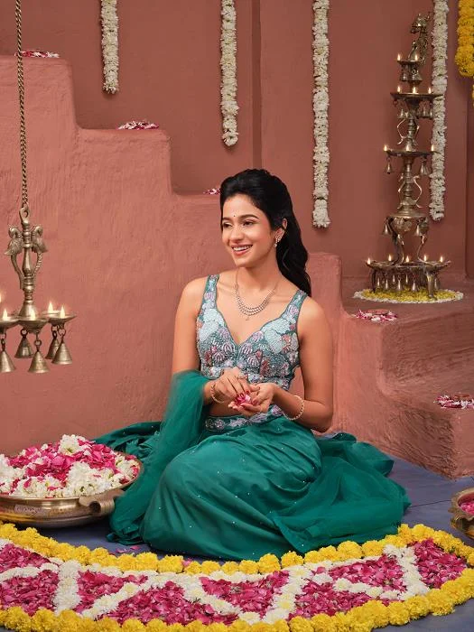 ‘Shine in Abundance’ This Festive Season with ORRA’s Akshaya Tritiya and Anniversary Sale Celebrations<br>
