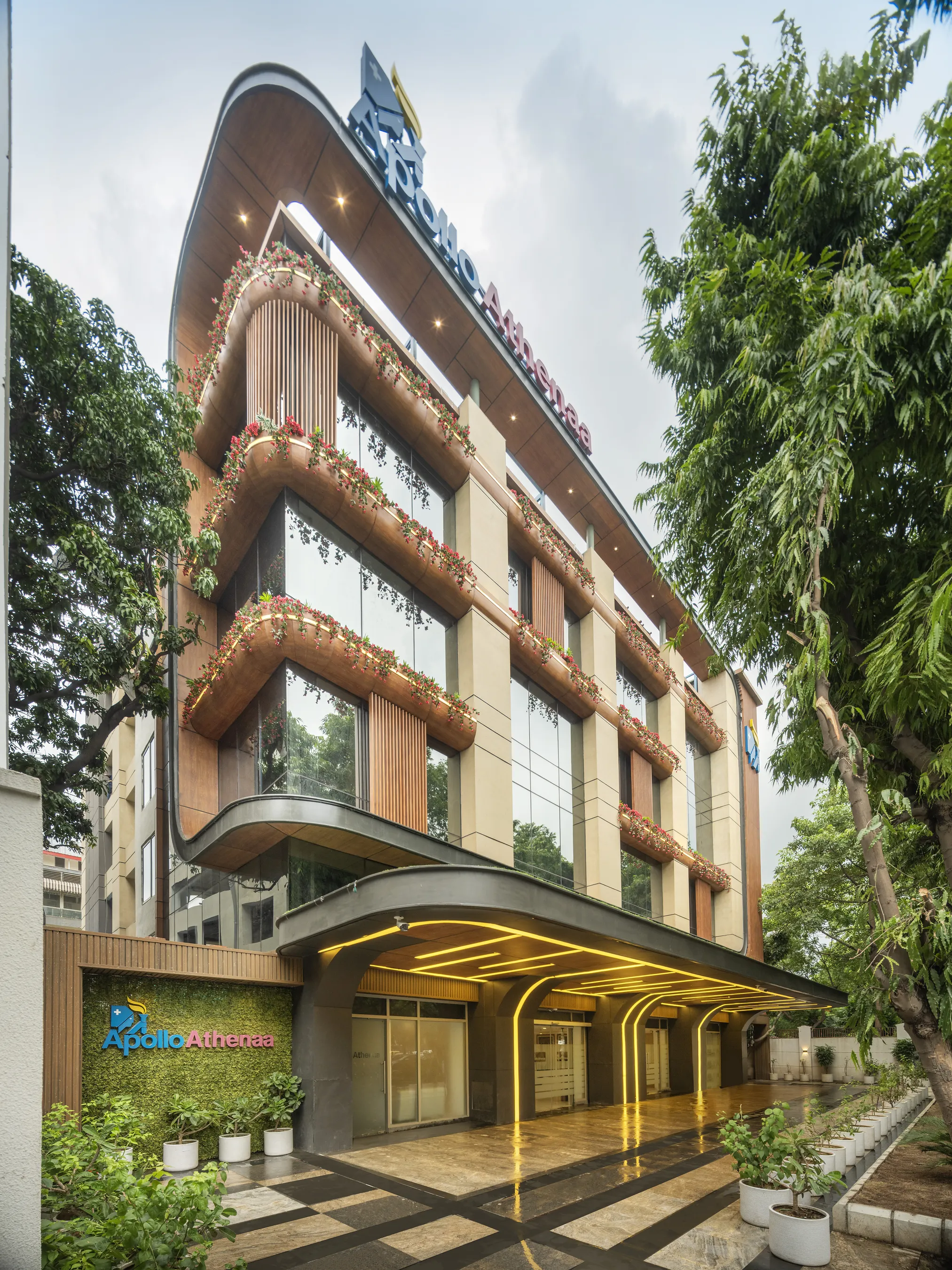 From Prevention to Lifelong Care: India's First Comprehensive LE&RN-Accredited Lymphedema Clinic Opens at Apollo Athenaa