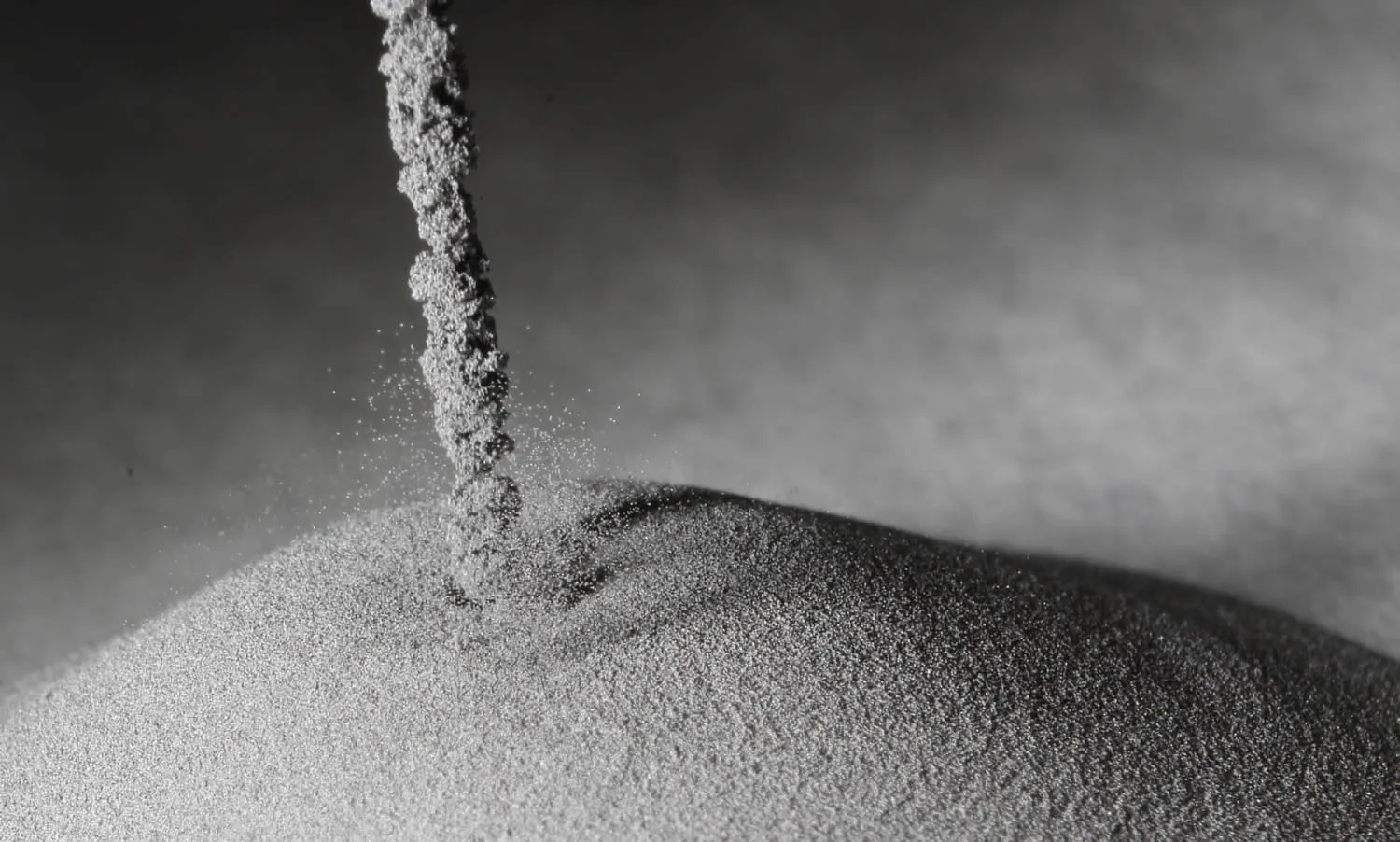 PyroGenesis Announces Titanium Powder Contract with Metal Additive OEM