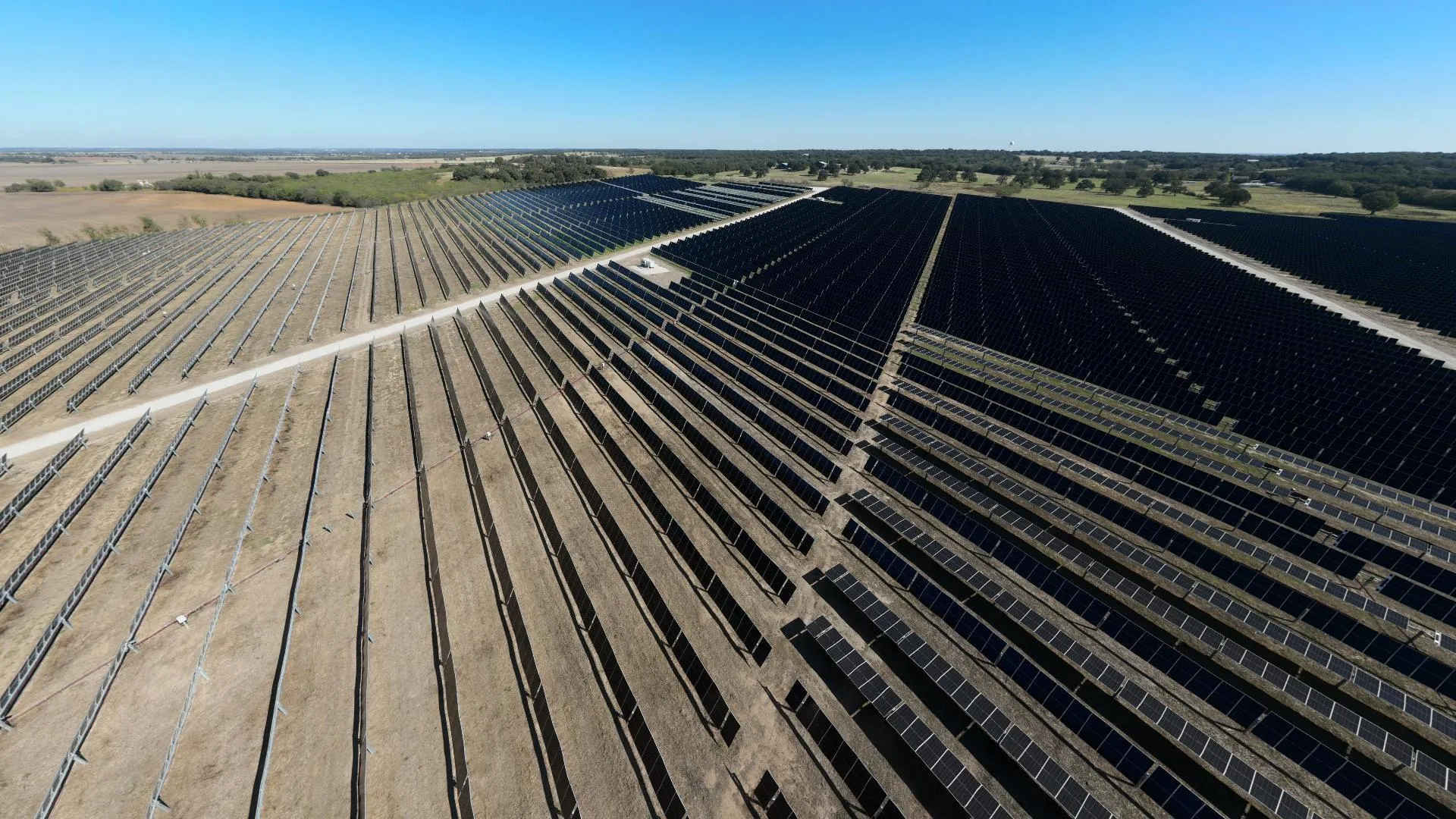 Monarch Private Capital Marks Major Milestone With Substantial Completion of Sunraycer's Midpoint and Gaia Solar Projects in Texas