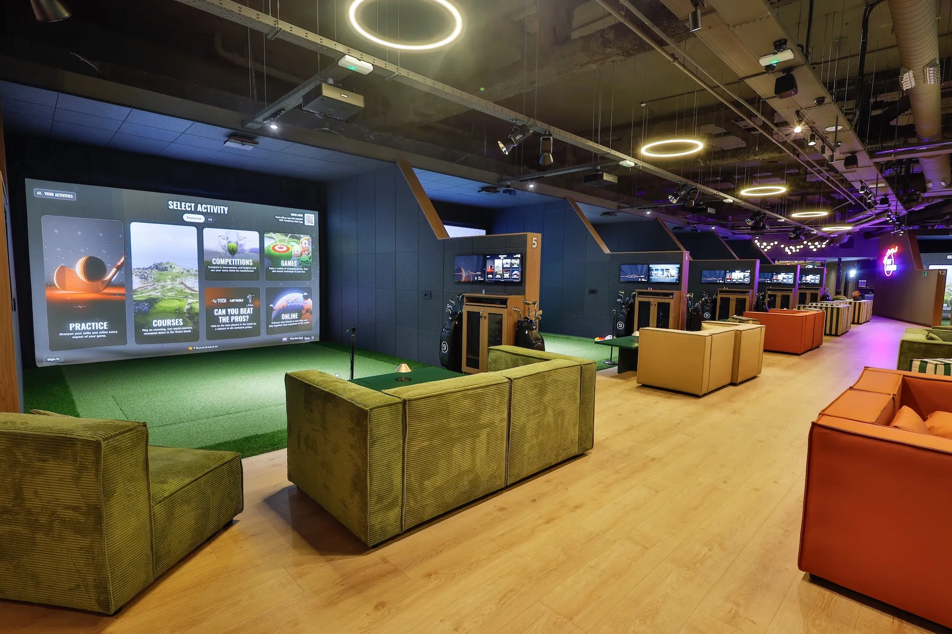Five Iron Golf Continues International Expansion with New Madrid Location