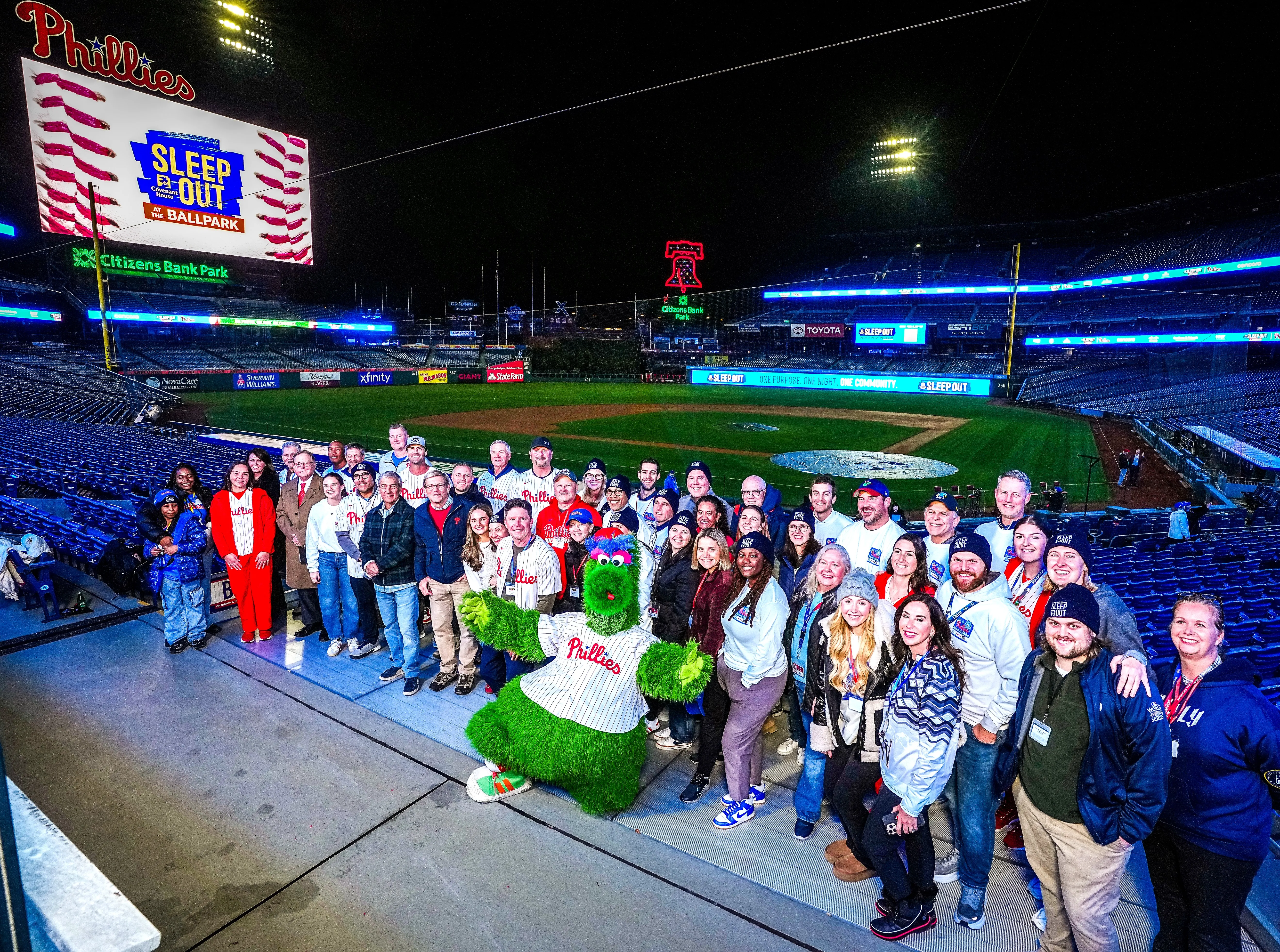 THOUSANDS TO SLEEP OUT AT LANDMARK SPORTS VENUES THIS NOVEMBER IN SUPPORT OF HOMELESS YOUTH